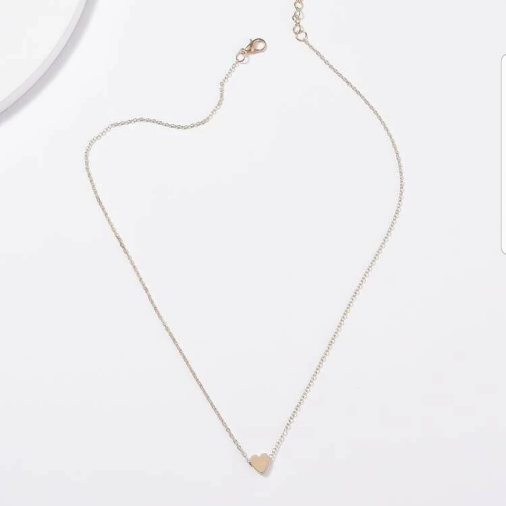 ♡Vicki♡ Sweetheart pendant Necklace - Picture 3 of 6